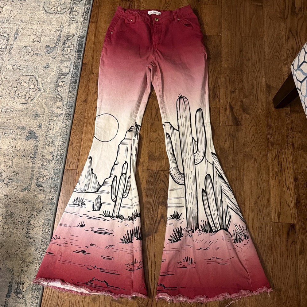Ranch Dressn Jeans 10 Red White Stretch Bell Bottom Southwest  Cactus Cowgirl